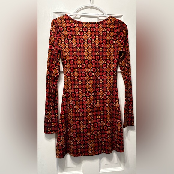 SO Autumn print long sleeved short dress - Picture 2 of 4